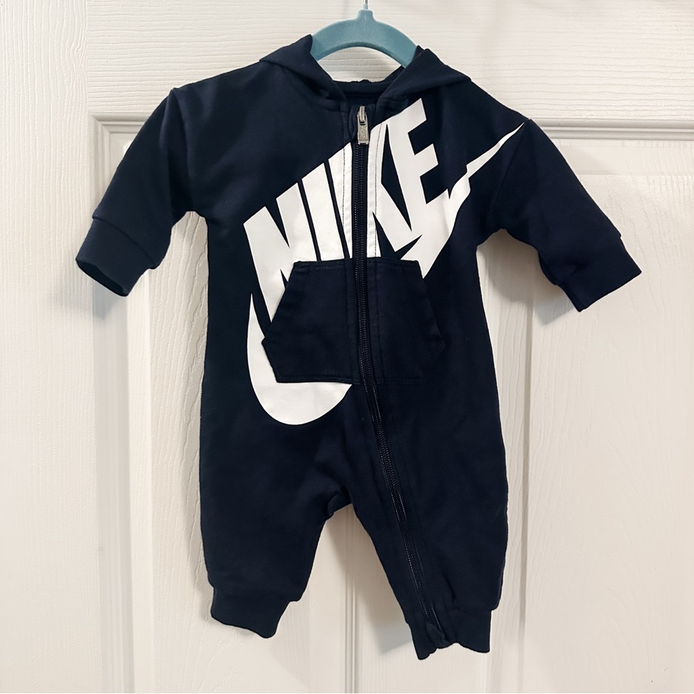 3mo Nike Kids Like New Zip Up